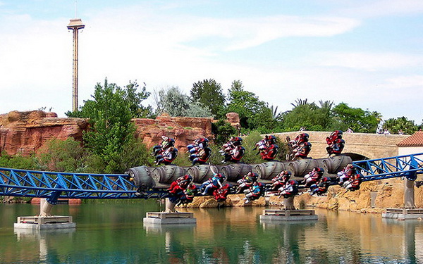 Порт Авентура Фьюриус Бэйко