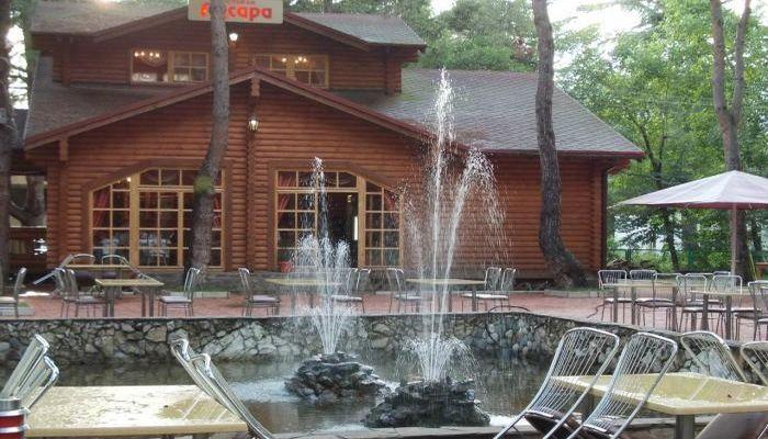 Национальная кухня в ресторане Апсара