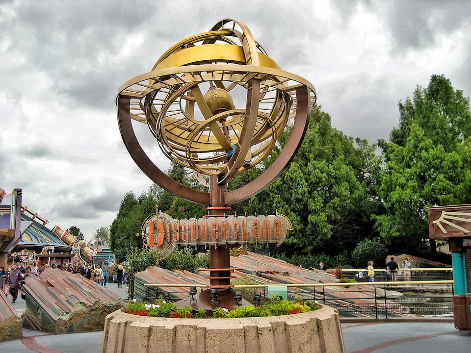 Страна открытий (Discoveryland), Диснейленд, Париж