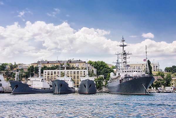 Около берега