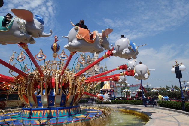 Карусель Dumbo The Flying Elephant