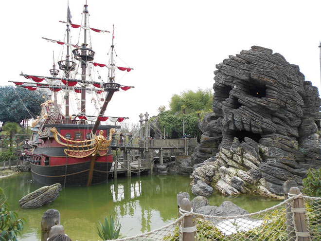 Аттракционы Диснейленда в Париже: описание