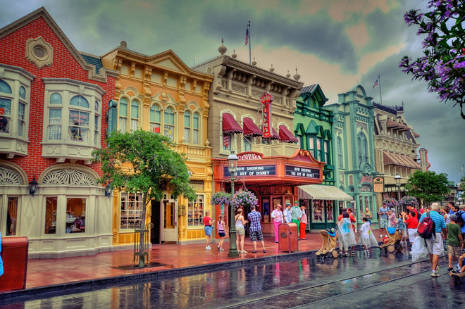 Аттракционы Диснейленда в Париже: описание