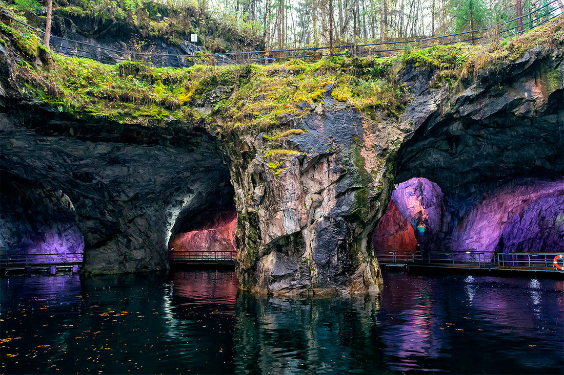 Рускеальский провал