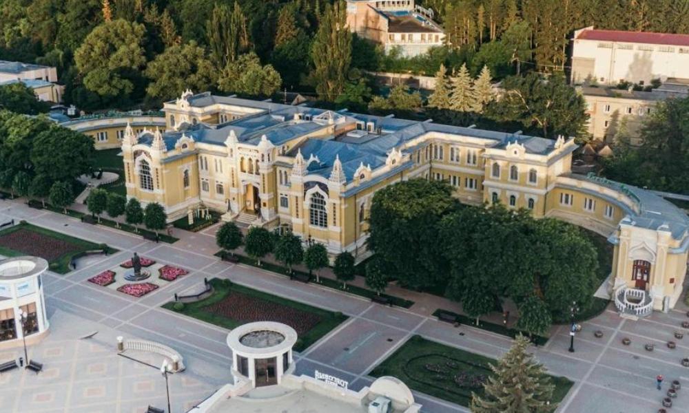 Главные нарзанные ванны в Ставропольском крае