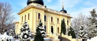 Отдых в Крыму зимой: прогулки, дворцы, винодельни